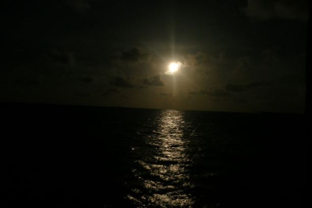 20210427 9840 Tobago Cays Mondaufgang